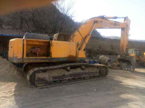 甘肃出售转让二手7588小时2011年现代R335LC挖掘机