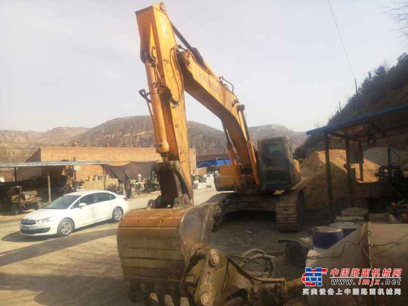 甘肃出售转让二手7588小时2011年现代R335LC挖掘机