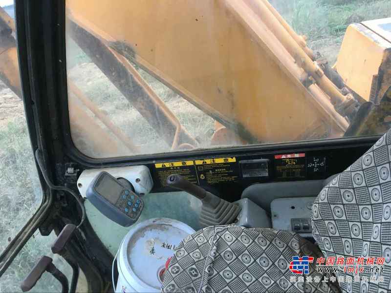 江西出售转让二手18300小时2003年现代R220LC挖掘机