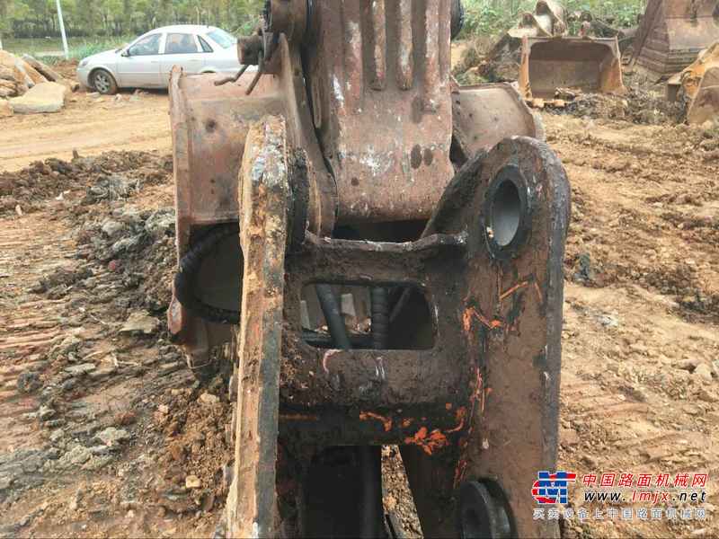 江西出售转让二手18700小时2003年现代R220挖掘机