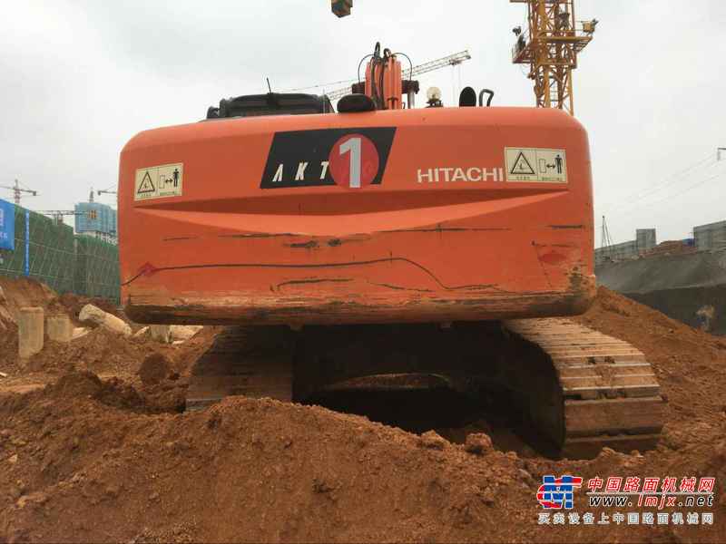 江西出售转让二手5882小时2008年日立ZX200挖掘机