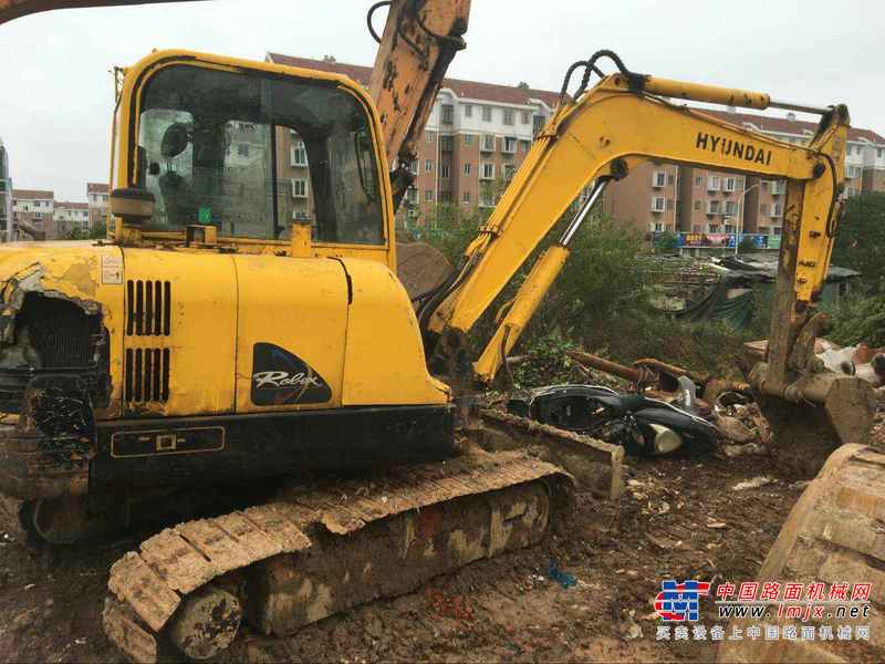 江西出售转让二手11250小时2007年现代R60挖掘机