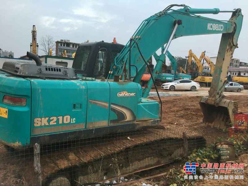 江西出售转让二手6021小时2011年神钢SK210挖掘机