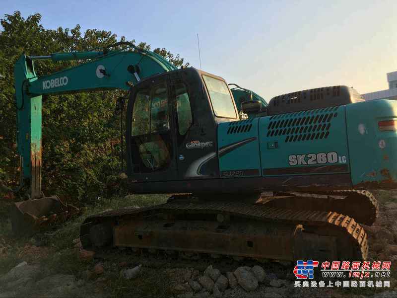 江西出售转让二手3827小时2014年神钢SK260LC挖掘机
