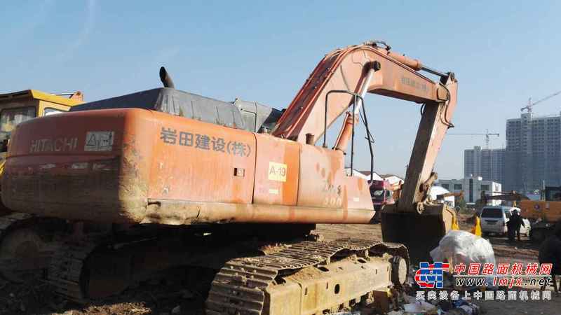 江西出售转让二手8000小时2012年日立EX350挖掘机
