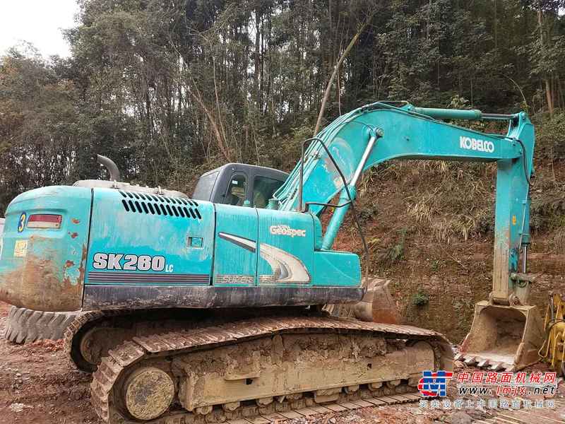 四川出售转让二手7000小时2011年神钢SK250挖掘机