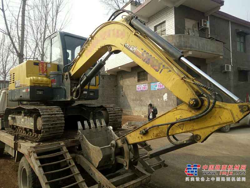 河南出售转让二手3146小时2013年卡特重工CT65挖掘机