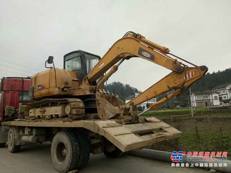 贵州出售转让二手7106小时2011年福田雷沃FR85挖掘机