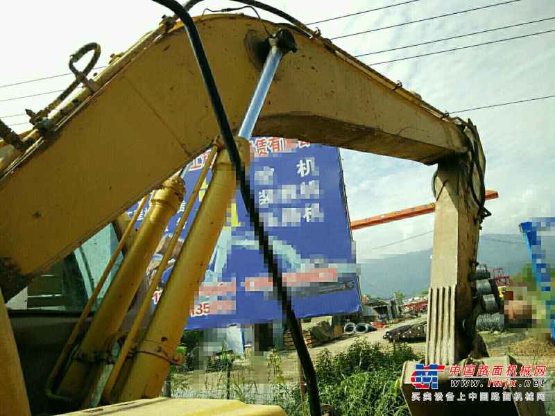 云南出售转让二手15600小时2007年住友SH200A3挖掘机