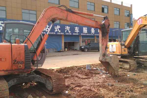 安徽出售转让二手7910小时2012年日立ZX70挖掘机