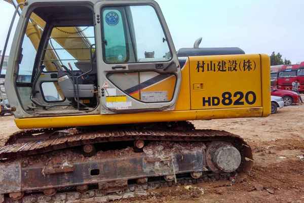 广东出售转让二手5000小时2003年加藤HD820II挖掘机