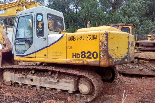广东出售转让二手4000小时2003年加藤HD820挖掘机