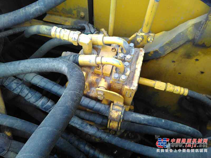 山西出售转让二手12266小时2003年小松PC220挖掘机
