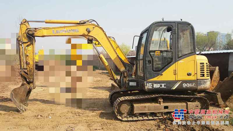山东出售转让二手6000小时2011年柳工CLG906C挖掘机