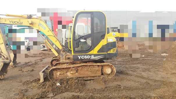 山东出售转让二手7000小时2010年玉柴YC50挖掘机