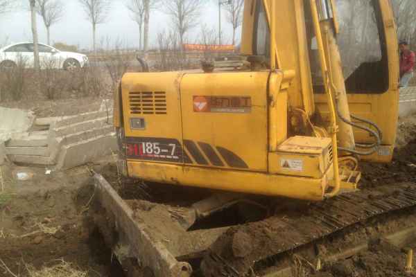 辽宁出售转让二手4000小时2011年华力重工HL185挖掘机