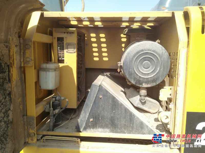 云南出售转让二手11000小时2008年柳工CLG225C挖掘机