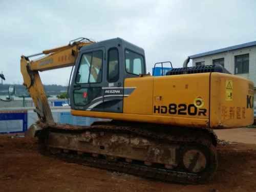 湖南出售转让二手8000小时2011年加藤HD820R挖掘机