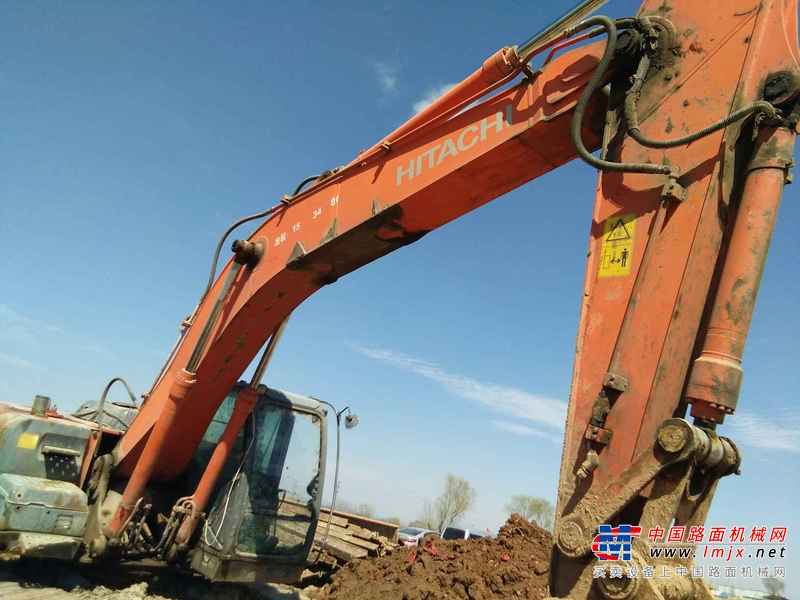 山西出售转让二手10000小时2008年日立ZX240挖掘机