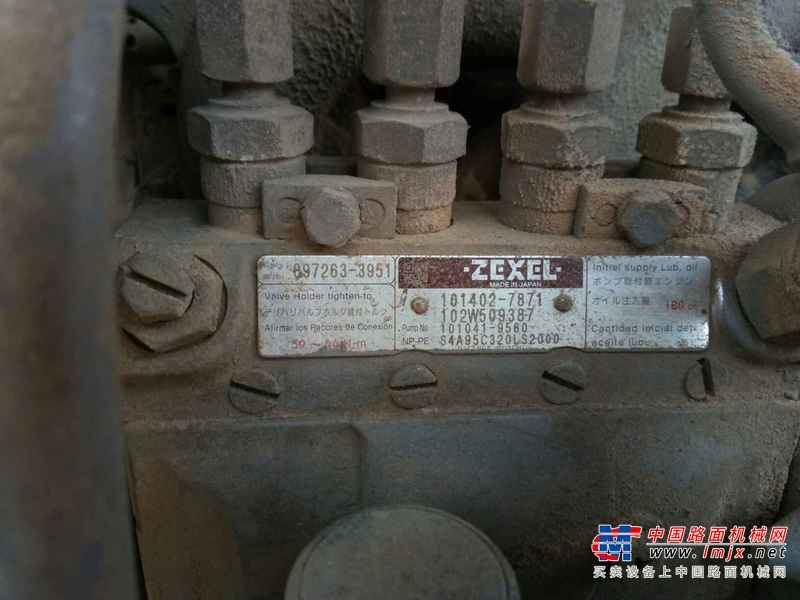 安徽出售转让二手8000小时2013年日立ZX70挖掘机