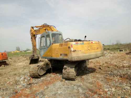 安徽出售转让二手13000小时2007年厦工XG820挖掘机