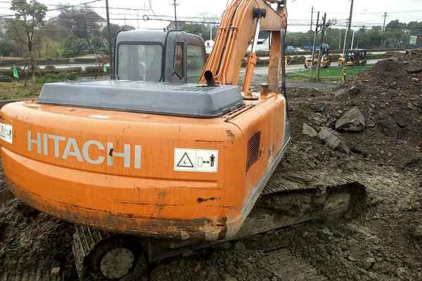 浙江出售转让二手10000小时2011年日立ZX200挖掘机