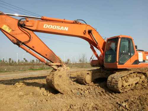 安徽出售转让二手9500小时2010年斗山DH215挖掘机