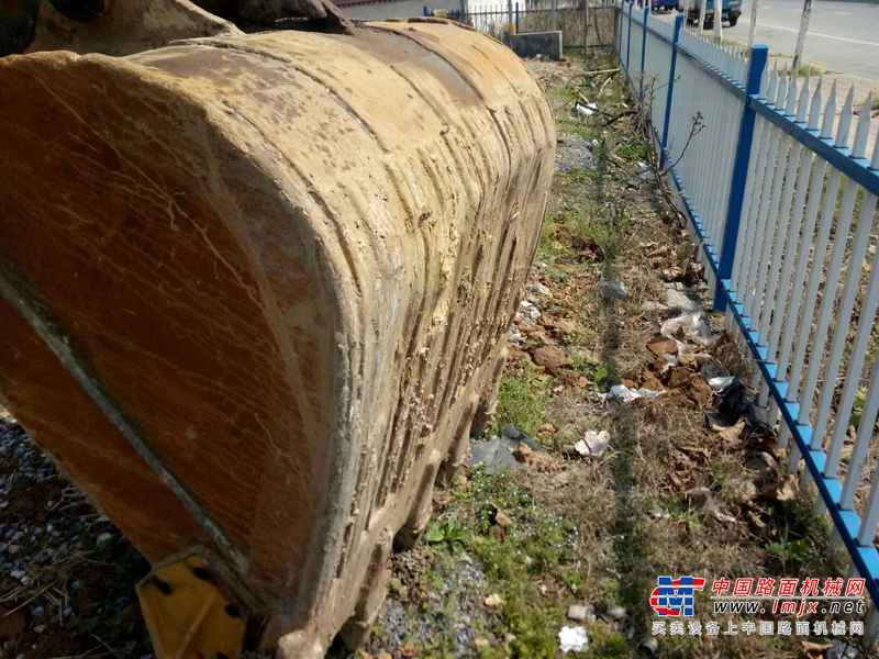 安徽出售转让二手9800小时2011年神钢SK200挖掘机