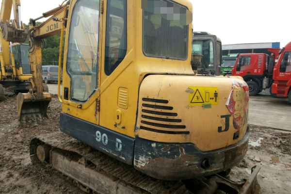 安徽出售转让二手8000小时2011年山重建机JCM906D挖掘机