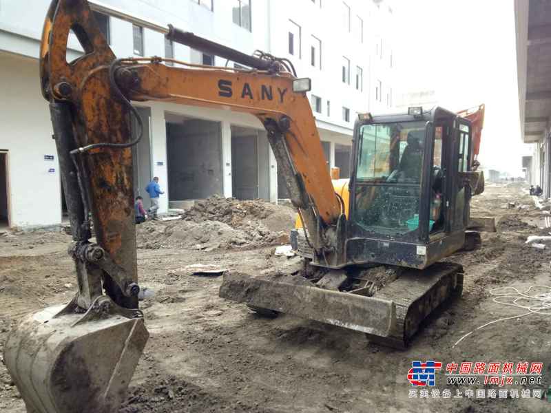 安徽出售转让二手8000小时2011年三一重工SY55C挖掘机