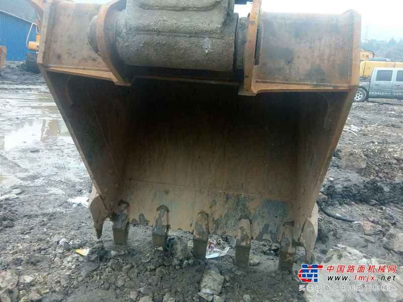 贵州出售转让二手6700小时2012年柳工925D挖掘机