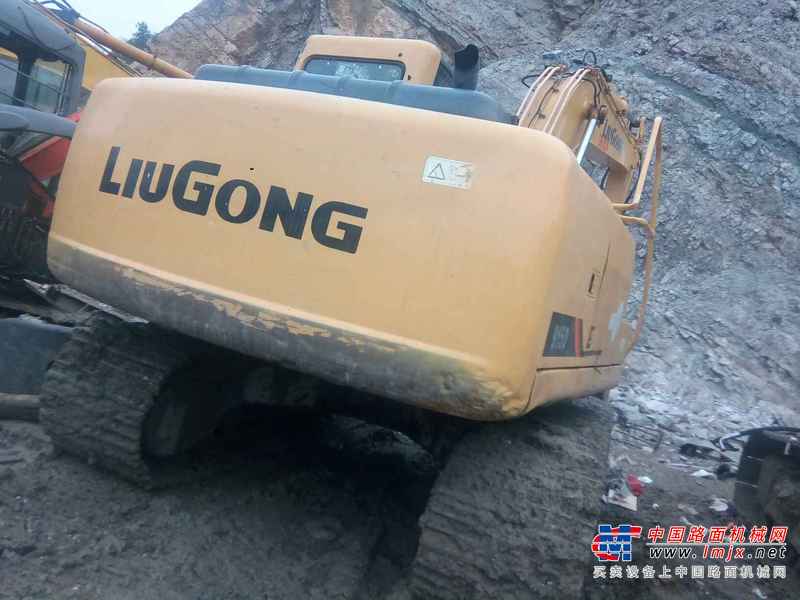 贵州出售转让二手8700小时2011年柳工915D挖掘机