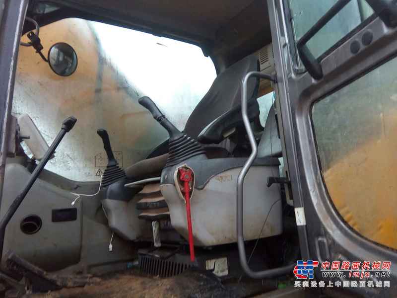 贵州出售转让二手8709小时2011年三一重工SY235C挖掘机