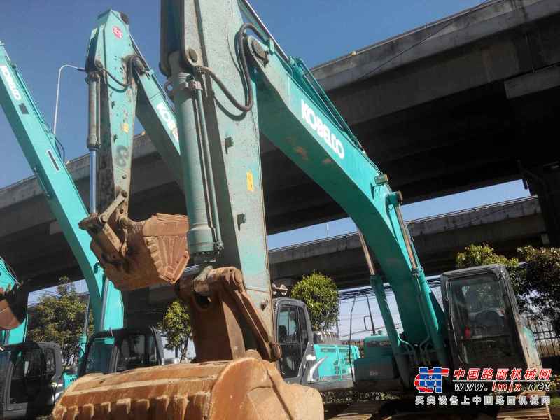 云南出售转让二手2800小时2012年神钢SK350LC挖掘机