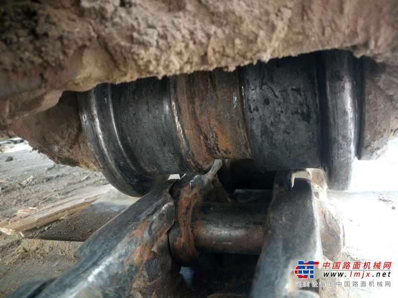 山东出售转让二手15000小时2005年现代R60挖掘机