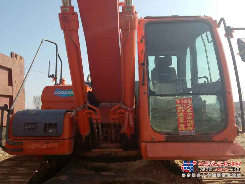 辽宁出售转让二手2900小时2012年斗山DX260LC挖掘机