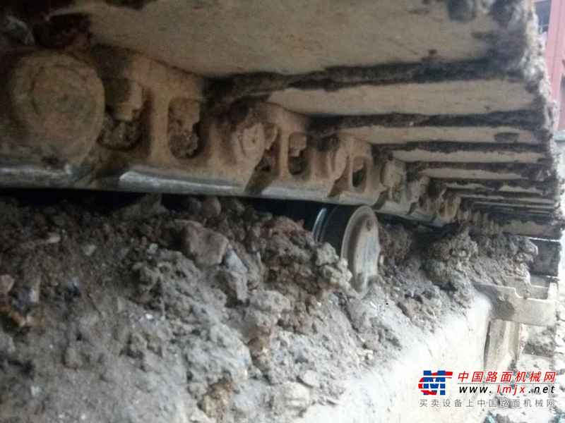 贵州出售转让二手7600小时2011年玉柴YC135挖掘机