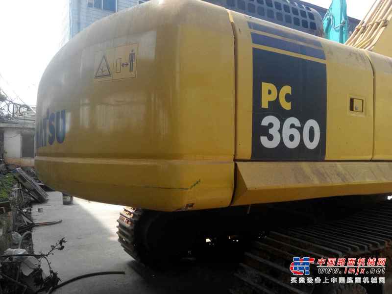 云南出售转让二手5000小时2011年小松PC360挖掘机