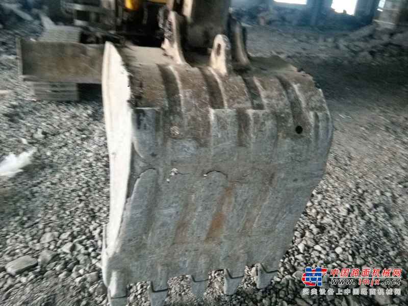 贵州出售转让二手7200小时2010年现代R60挖掘机