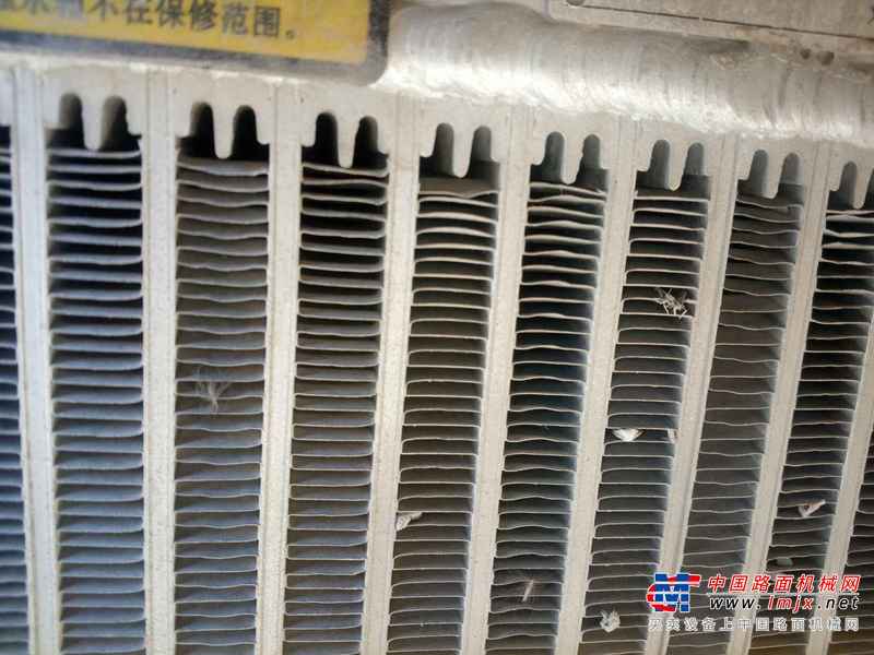 山东出售转让二手200小时2016年徐工XG15C挖掘机