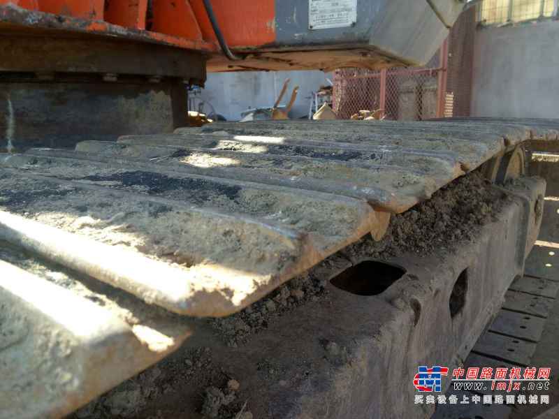 辽宁出售转让二手8000小时2009年日立ZX70挖掘机