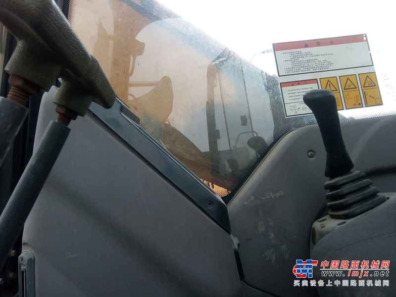 贵州出售转让二手6809小时2011年厦工XG822LC挖掘机