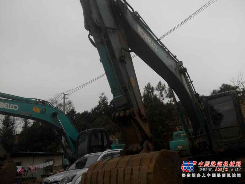 云南出售转让二手6000小时2011年神钢SK210挖掘机