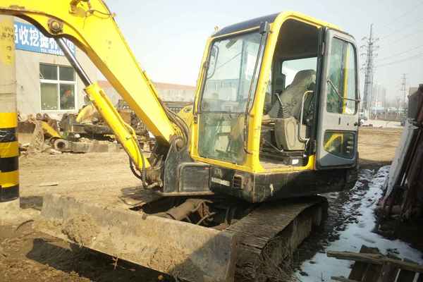 山东出售转让二手9000小时2010年现代R60挖掘机
