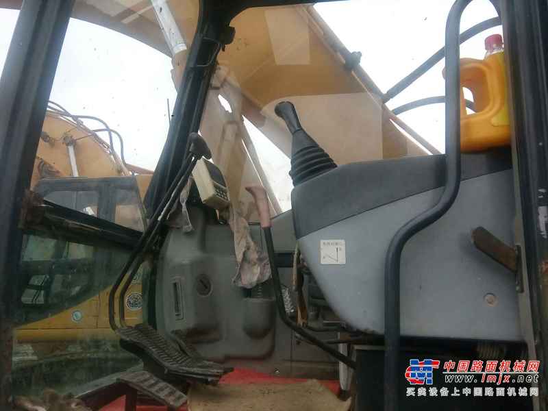 贵州出售转让二手7800小时2010年柳工CLG205C挖掘机