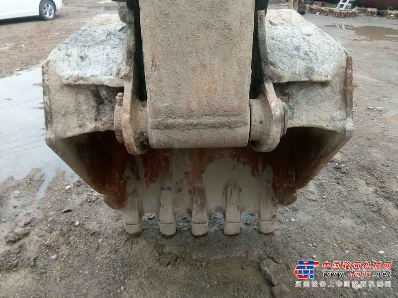 贵州出售转让二手6809小时2012年日立EX120挖掘机