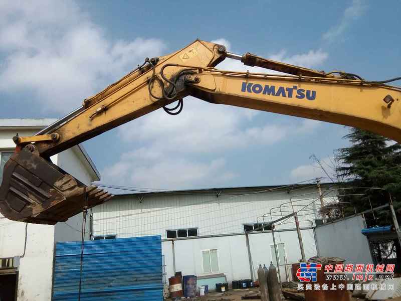 贵州出售转让二手9909小时2009年柳工225C挖掘机