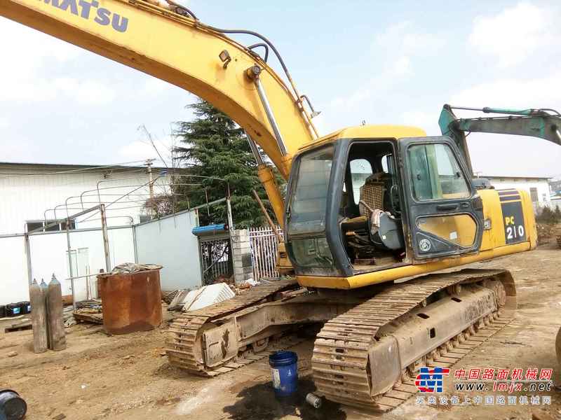 贵州出售转让二手9909小时2009年柳工225C挖掘机