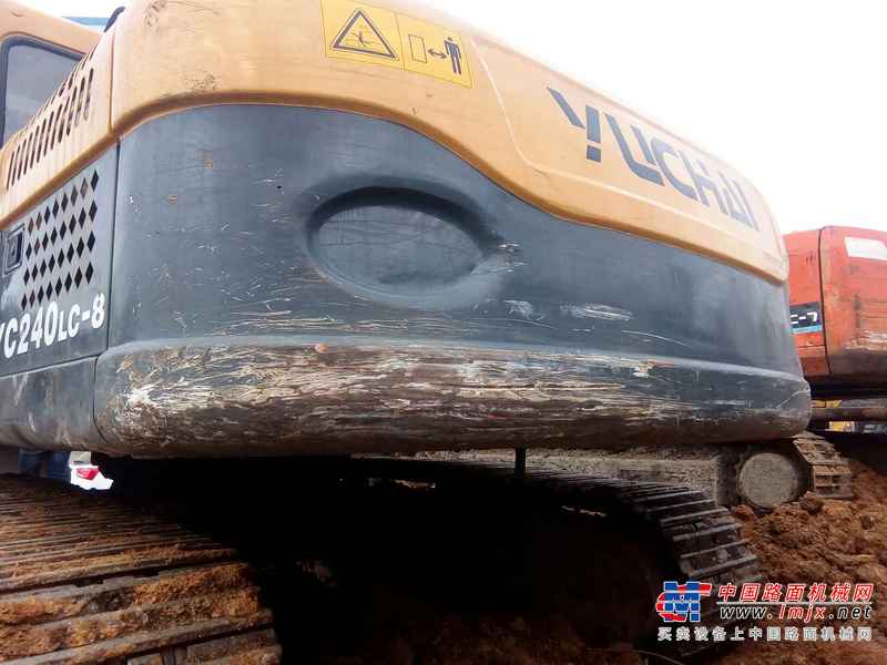 贵州出售转让二手6900小时2011年玉柴YC240LC挖掘机