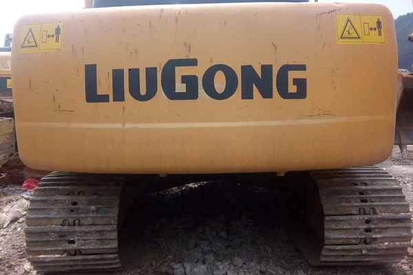 贵州出售转让二手6800小时2010年柳工CLG915C挖掘机